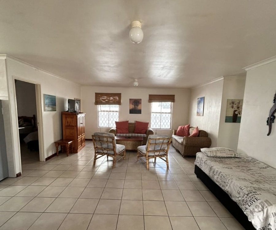 3 Bedroom Property for Sale in Skiathos Western Cape